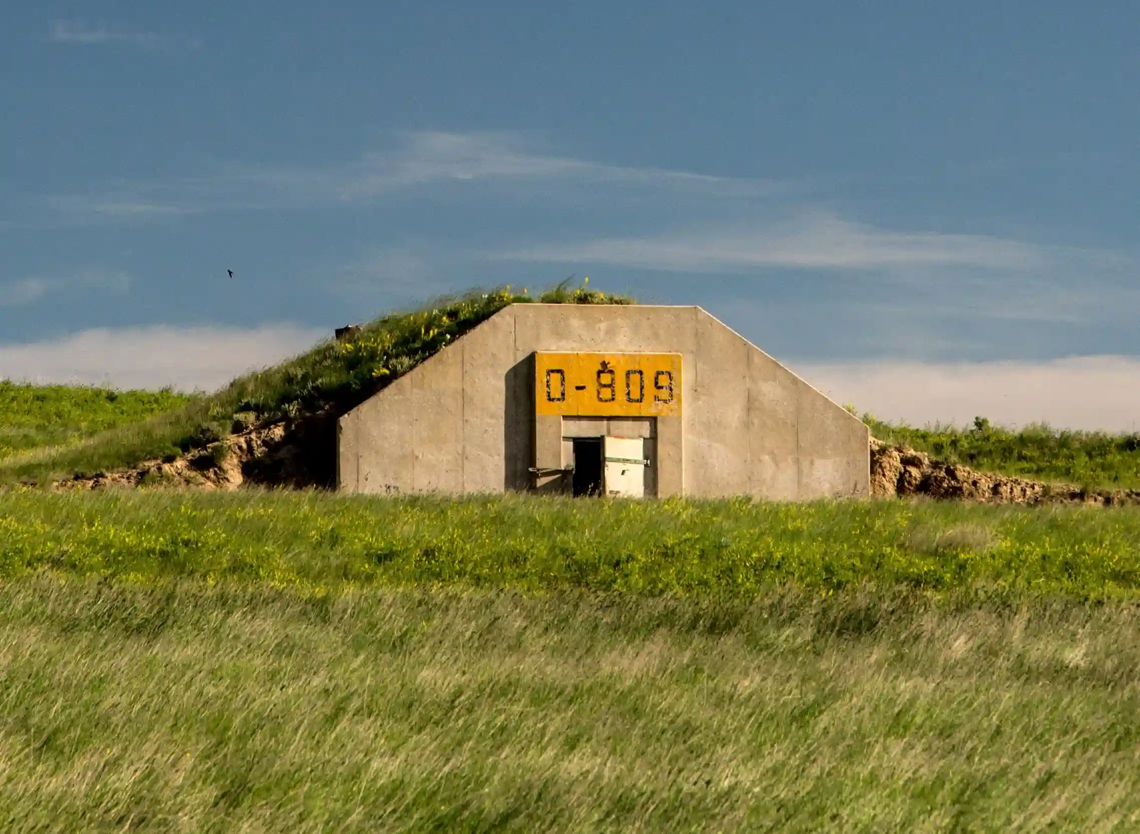 A Doomsday Community Invites ‘Average’ Residents for 575 Bunkers - What ...