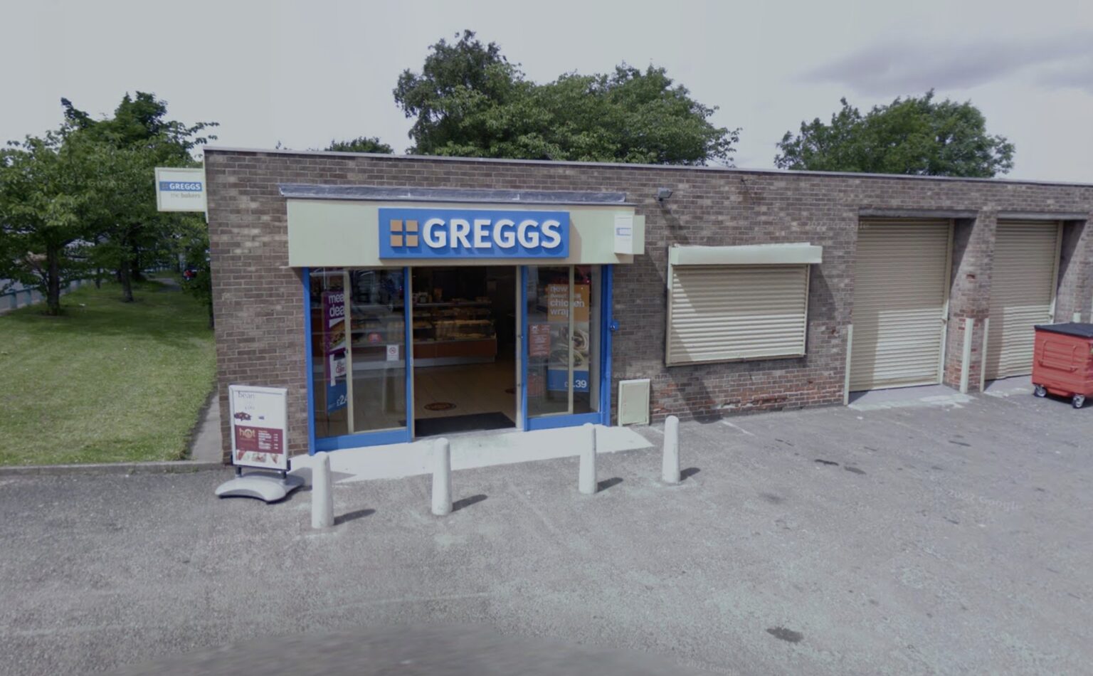 Greggs in Gateshead, branch for just £100,000 is up for sale at an auction.