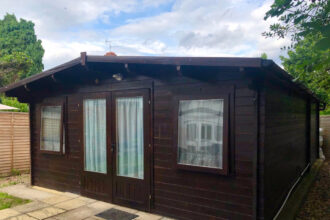 The 'shed' to let in Kingston - The Exterior, Outside View.