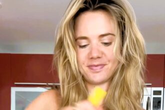 nutritionist sharing tips on how to avoid a hangover on holiday season.