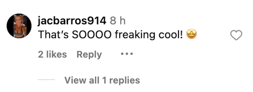 Social media comment on the video of Maxine opening up the giant lemon.
