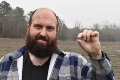 the huge Brown Diamond found by Julien Navas the holidaymaker who was stunned to find a huge DIAMOND in Murfreesboro, Arkansas.