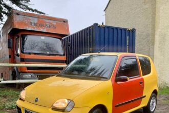 The Inbetweeners fan replica car now available for sale.