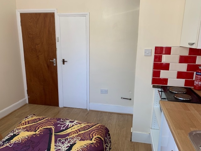 Inside the unique Studio Flat in london available for renting.