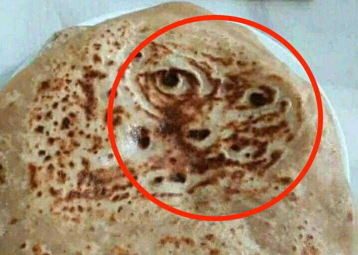 (Close up) Jabba the Hutt’s face in Bushan Jo’s pancake.