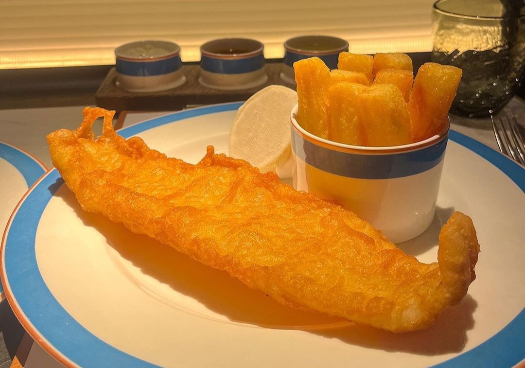 Tom Kerridge’s Market Day fish and Chips served at The Coach in Marlow, Bucks gets mocked online.