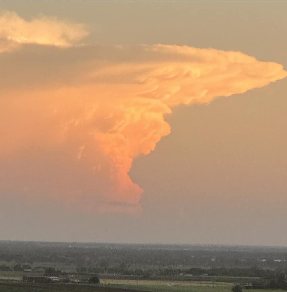 cloud spotted in Brisbane, Australia by Hayley Skye, that bears an uncanny resemblance to Donald Trump goes viral on social media.