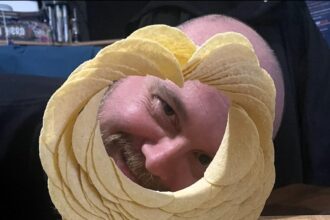 Andy’s crisp wheel, or Ringle, made from Pringles crisps leaves social media users stunned.