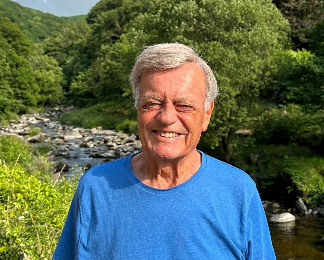 Fuming after hitting potholes, Tony Blackburn replaces THREE car tyres. The radio legend criticizes the state of UK roads, asking when action will be taken.