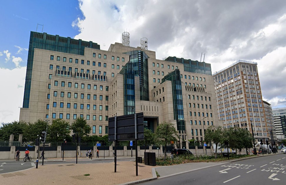 MI6’s HQ in Vauxhall, south London is hiring James Bond wannabes for £50k/year. Café meetings, global travel, and office work part of Intel Officer role. Graduates with 2:2 degree or higher eligible. Training provided. Apply now!