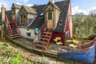 An ordinary-looking terraced house hides a unique surprise—a built-in ship—now on sale in Nailsworth, Gloucestershire.