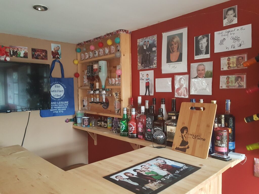 Discover Lisa's incredible dedication to Gavin and Stacey as she transforms her spare room into a themed bar, showcasing her love for the iconic sitcom.