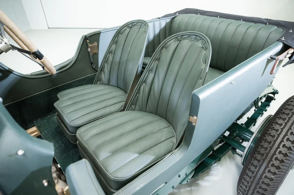 the vintage Bentley, once among the world's fastest cars, is up at an auction, sans engine, in a restoration project by RM Sotheby's.