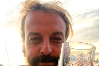 A British builder trades pints at £1.98 for a sun-soaked life in Malaysia, fleeing UK woes for cheaper brews and a healthier lifestyle abroad.