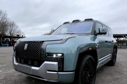 A unique hybrid 4x4, dubbed a "tank" for its ability to float and drive on water, makes its UK debut. With a luxurious interior and impressive capabilities, it's causing a stir among enthusiasts and social media users alike.