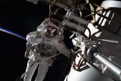 NASA is seeking US citizens with extensive experience and a master’s degree in a related field to join their astronaut team, with an enticing salary of £120,457 per year. Applications close on April 2.