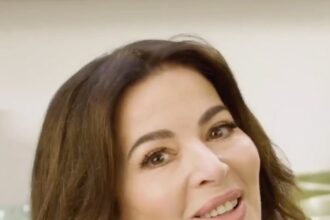 Nigella Lawson's imperfect hot cross buns have won praise for their homemade charm. The TV chef embraces the rustic look, emphasizing that home baking need not mirror store-bought perfection. Fans applaud her unique approach, celebrating the delicious taste and originality of her recipes.