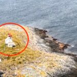Skalmen, a remote Norwegian islet with a historic lighthouse, sells for £89,000 after a bidding war, with plans for restoration by its new owners.