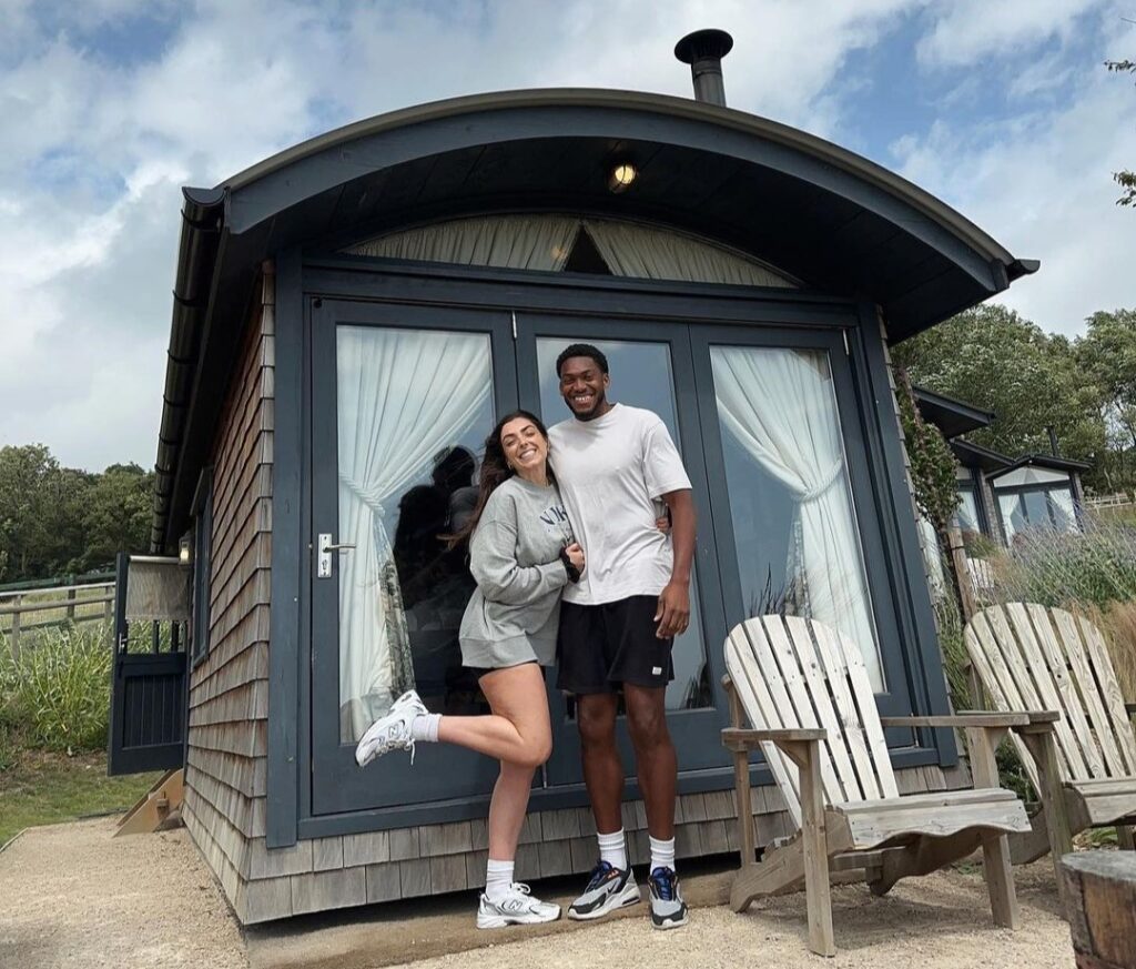 Nelly London shares how she and her partner of six years maintain separate social lives and bedrooms in their relationship, sparking debate and raising questions about the dynamics of modern romance.