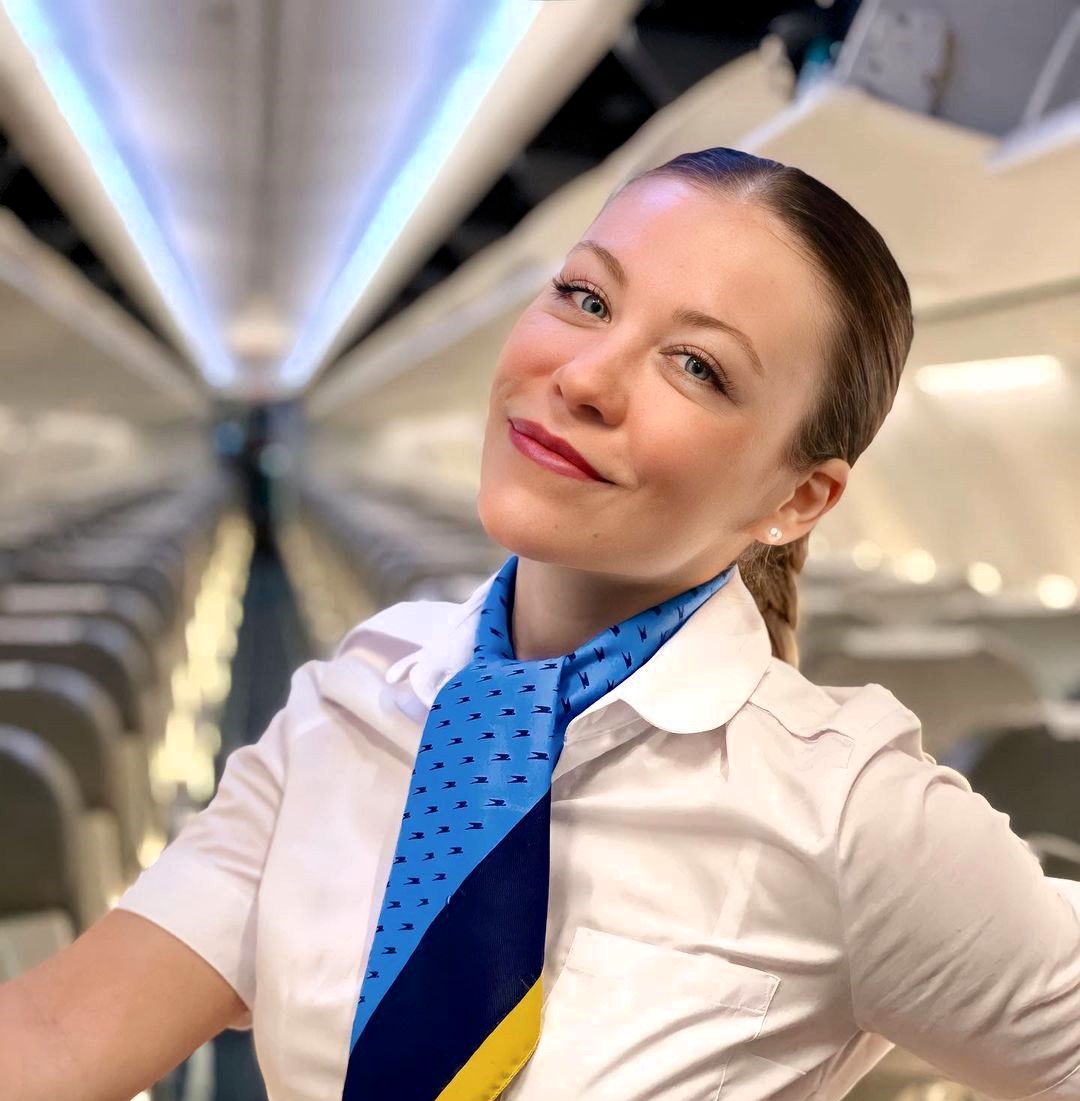 A seasoned flight attendant shares insider hotel tips, urging travelers to inspect beds for surprises, check safes for forgotten treasures, scrutinize kettles for unexpected contents, and resist the temptation to pilfer hotel amenities.