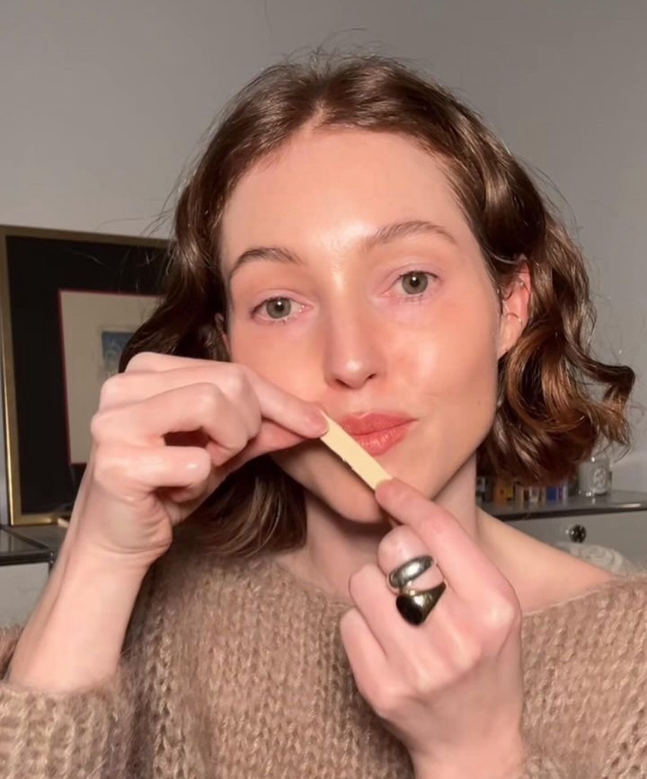 Mouth taping for jaw pain relief has gone viral, with claims of a slimmer face. Devon Kelly, 31, shares her experience and the controversial method's impact.