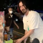 A German chef in Thailand goes viral on TikTok for his uncanny resemblance to Keanu Reeves. Locals and social media users liken him to John Wick in his viral videos.