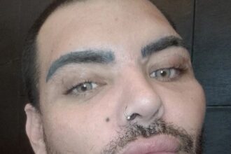 Fran Mariano, a Ricky Martin fan, spent £850,000 on surgeries to resemble his idol. Despite numerous procedures, he feels he hasn't achieved his goal.