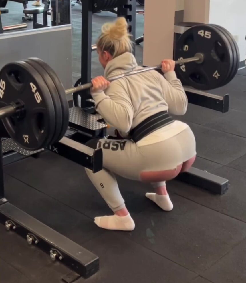 Influencer Yanyah Milutinovic shares gym mishaps as her leggings keep ripping, exposing her bare bum to fellow gym-goers, sparking mixed reactions.