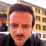 During a livestream, singer Fabio Rovazzi had his phone snatched by a passerby in Milan, Italy, leaving viewers shocked and concerned about the missing device.