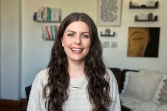 Leah Marie Mazur, twice divorced by 35, now helps others recover from divorce. She emphasizes self-healing and self-love, turning her experience into a fulfilling career.