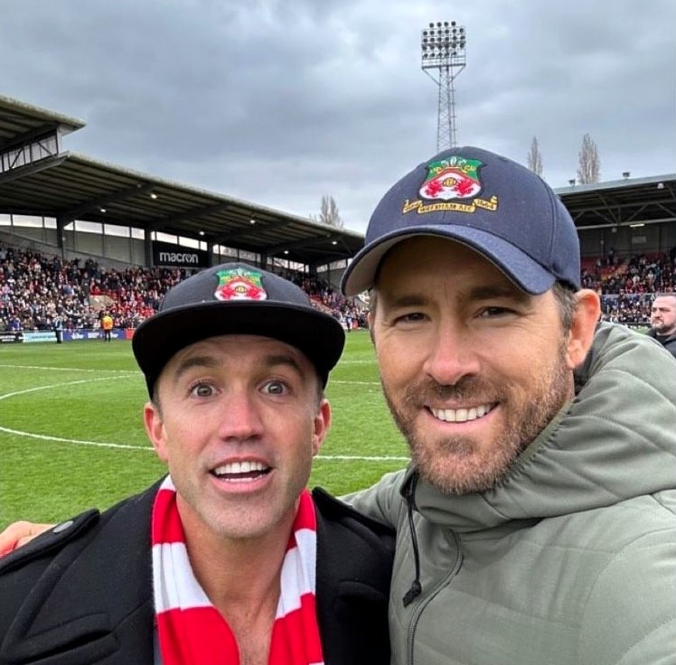 Hollywood stars Ryan Reynolds and Rob McElhenney seek a PA for Wrexham FC, offering £30k-£40k/year. The role includes travel planning, working outside office hours, and supporting the CEO and board.