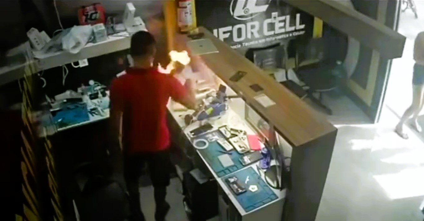 A phone battery burst into flames at a repair shop in Brazil, shocking the owner and technician. Thankfully, no serious injuries occurred. Learn more about this dramatic incident.