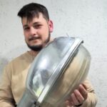 Gabriel Nazário, a 21-year-old student in Brazil, showcases his unique collection of 72 street lamps, sharing his passion on Instagram and TikTok. Discover his illuminating journey!