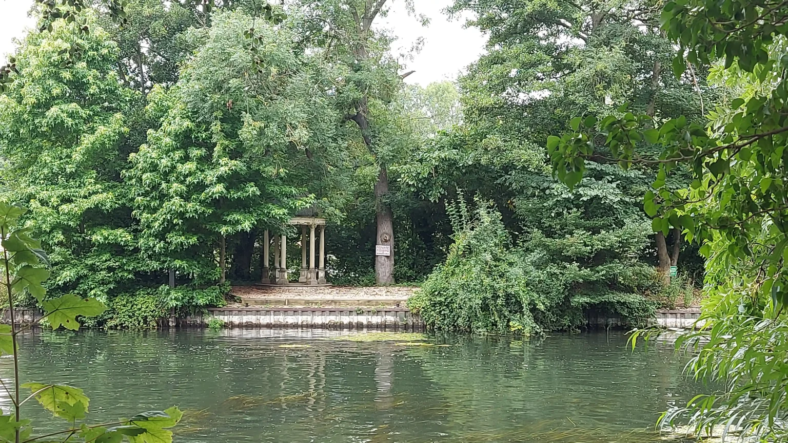 A tiny 190 sq m island on the River Thames is for sale at £75,000. Previously used for fishing and mooring boats, it offers a unique off-grid sanctuary near Marlow, Buckinghamshire.