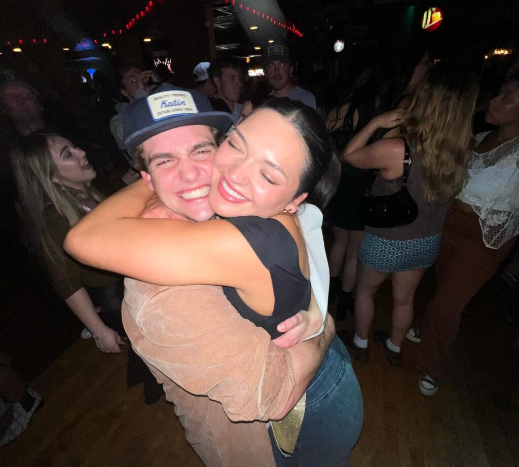 A couple's controversial dating rules, including accepting free drinks and flirting for tips, spark debate on TikTok. Lexi and Jack's unique approach highlights trust and openness.