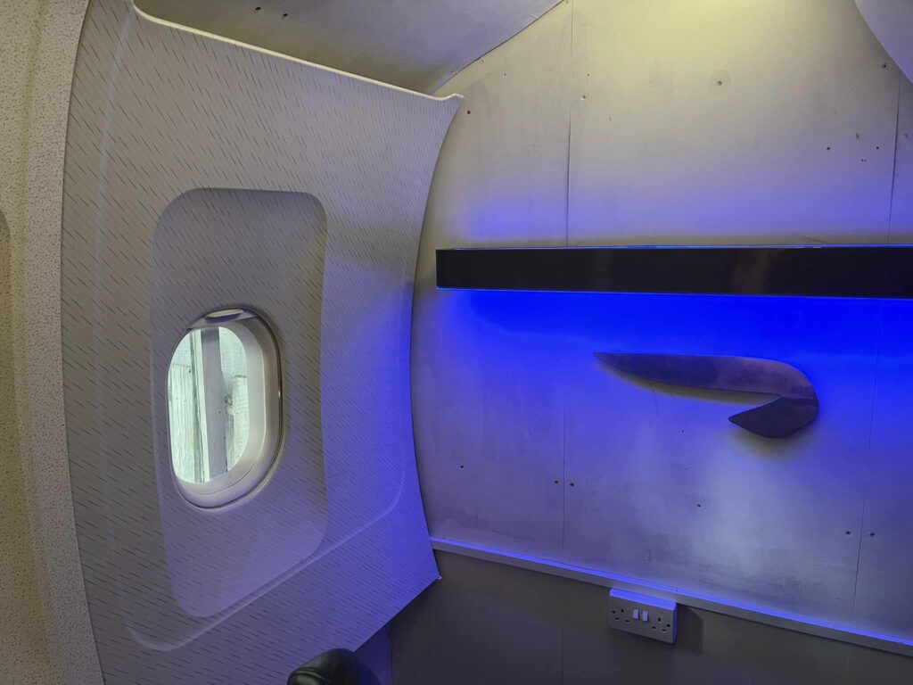 Dull man makes British Airways Boeing 777 in his SHED