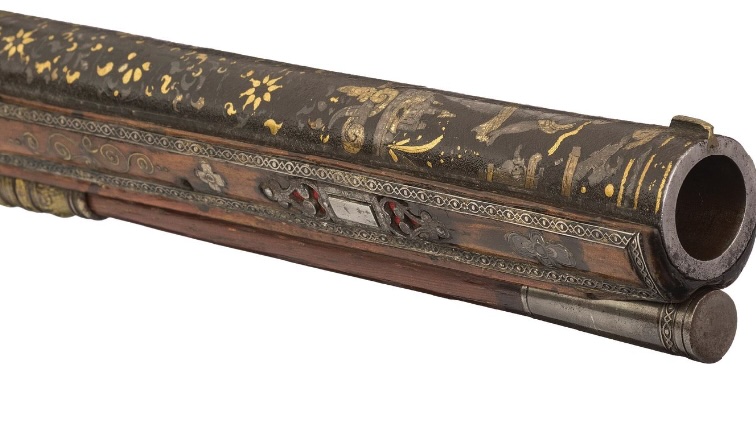 A 400-year-old gold and silver rifle, once owned by King Louis XIII and made by renowned gunmaker Francois Poumerol, is up for auction at £330,000 ($425,000).