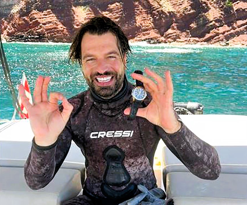 Hobby diver Giorgio found a £55,000 Patek Philippe watch on the seabed in Mallorca, using a metal detector and custom marking system, recovering the luxury timepiece for a grateful client.