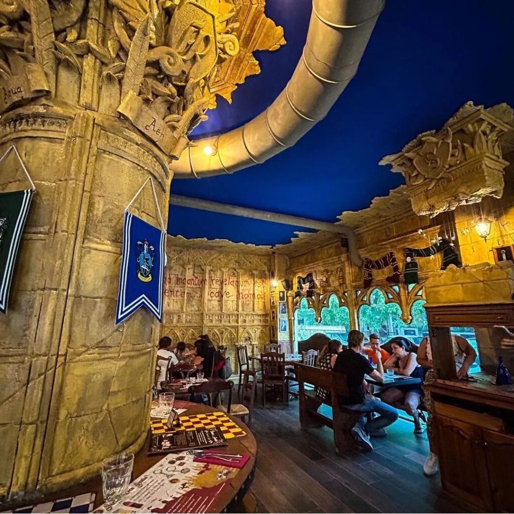 Step into the magical world of INCANTUM, a Harry Potter-themed restaurant in Rome serving Gryffindor-inspired pizza, butter beer, and chocolate frogs, with enchanting decor and exclusive dishes.