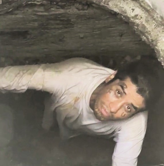 A man named Antonio was rescued after being trapped in a city's sewer system for three days. He entered from a river, got lost, and was saved after a woman heard his cries.