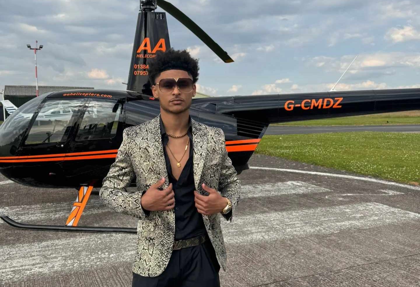 A 16-year-old from Walsall arrived at his prom in a helicopter, creating unforgettable memories. The extravagant entrance cost £750, surpassing sports car quotes, and won him best vehicle and best dressed awards.