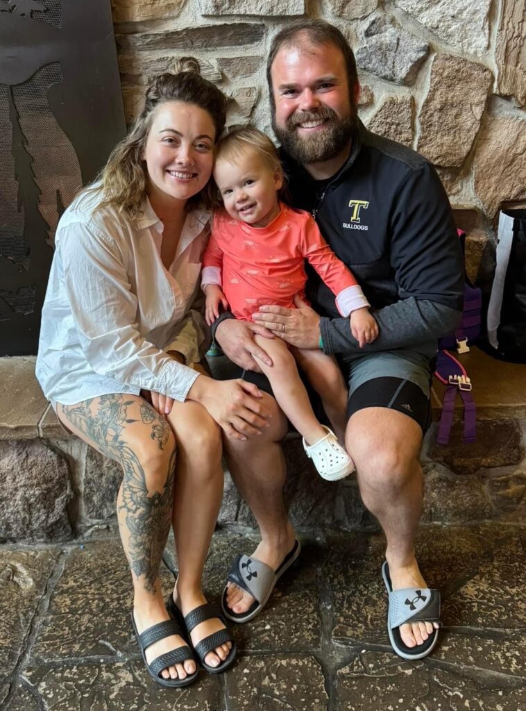 Tattooed mum Faith Houghton, 27, faces stares when dropping her daughter at nursery. Despite criticism, she embraces her 15 tattoos, finding confidence and support online.