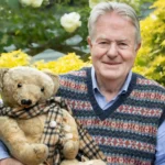 Iconic 1910 teddy bear Aloysius, star of ITV's Brideshead Revisited, set to fetch £30,000+ at auction, alongside rare teddy bear collectibles. Auction to be held in December.