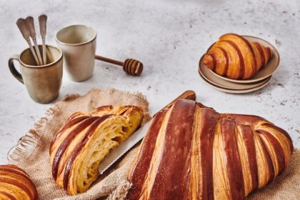 Phillippe Conticini's famous XXXL croissant in London drops to £20, but only at the new Islington boutique. Indulge in this viral treat, perfect for sharing with friends and family.