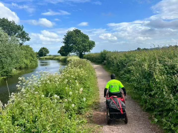 Paralyzed man Peter Smorthit defies the odds, traveling 1,000+ miles across the UK in his wheelchair, raising £12,000 for charity and inspiring others to pursue their dreams.