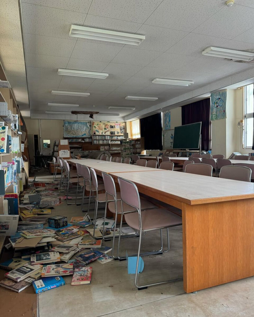 Urban explorer discovers eerie abandoned school frozen in time, with homework still pinned and a ghostly figure lurking in the hallway, sending chills down his spine."