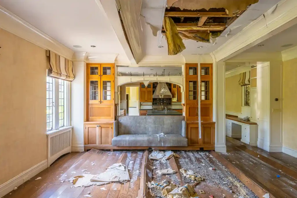 Urban explorer discovers abandoned $8.1M mansion with six bedrooms, pool, and basketball court. Once a luxurious estate, it's now set for demolition, captivating viewers.