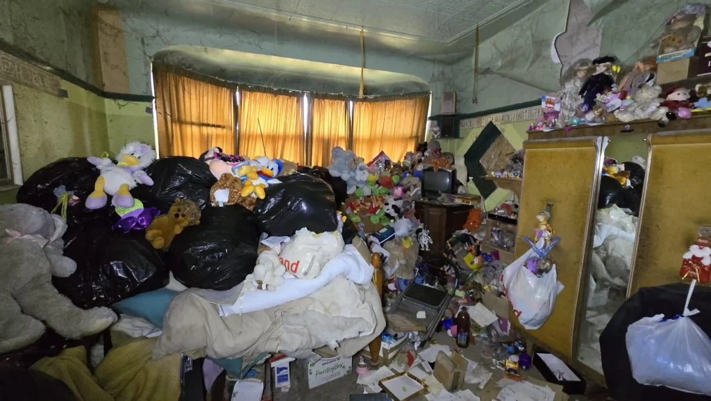 Urban explorer finds abandoned house in Liverpool filled with £100,000 worth of toys, sparking viral attention. Over 10,000 stuffed animals crammed inside the mysterious home.