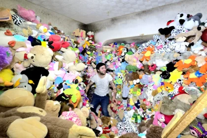 Urban explorer finds abandoned house in Liverpool filled with £100,000 worth of toys, sparking viral attention. Over 10,000 stuffed animals crammed inside the mysterious home.