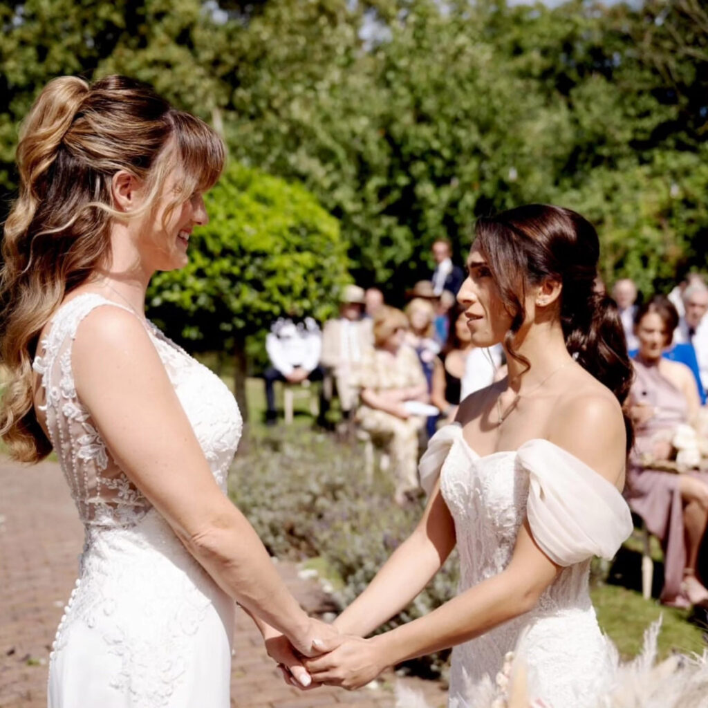 Penguin-loving couple tie the knot after a zoo proposal involving the adorable birds. Louise and Naomi’s fairytale wedding even featured penguin-themed tables and gifts!